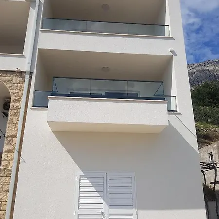 La Vista *